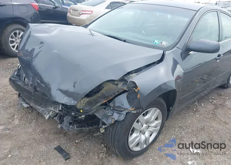 2010 Nissan Altima из США, поврежденный, VIN 1N4AL2AP2AN435177